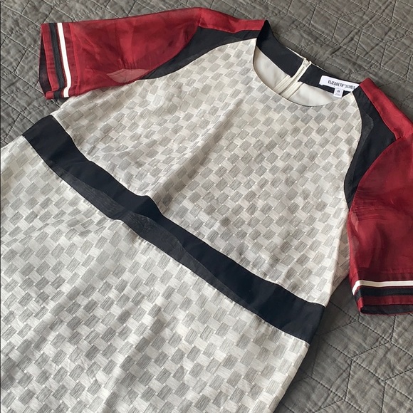 ELIZABETH AND JAMES 100% Silk Dress - Picture 2 of 10